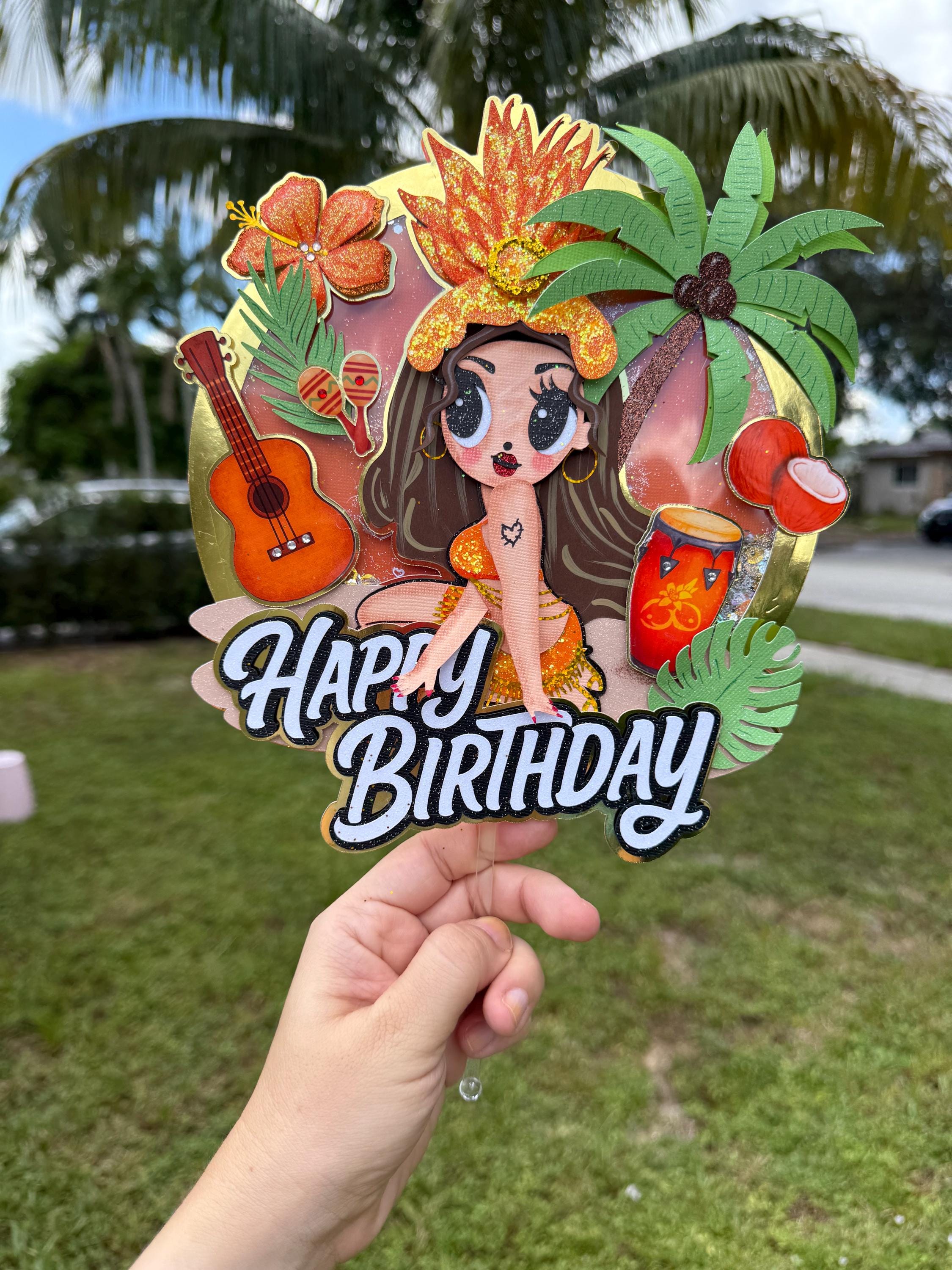Tropicoqueta / Karol G Caketopper / Feliz cumpleaños